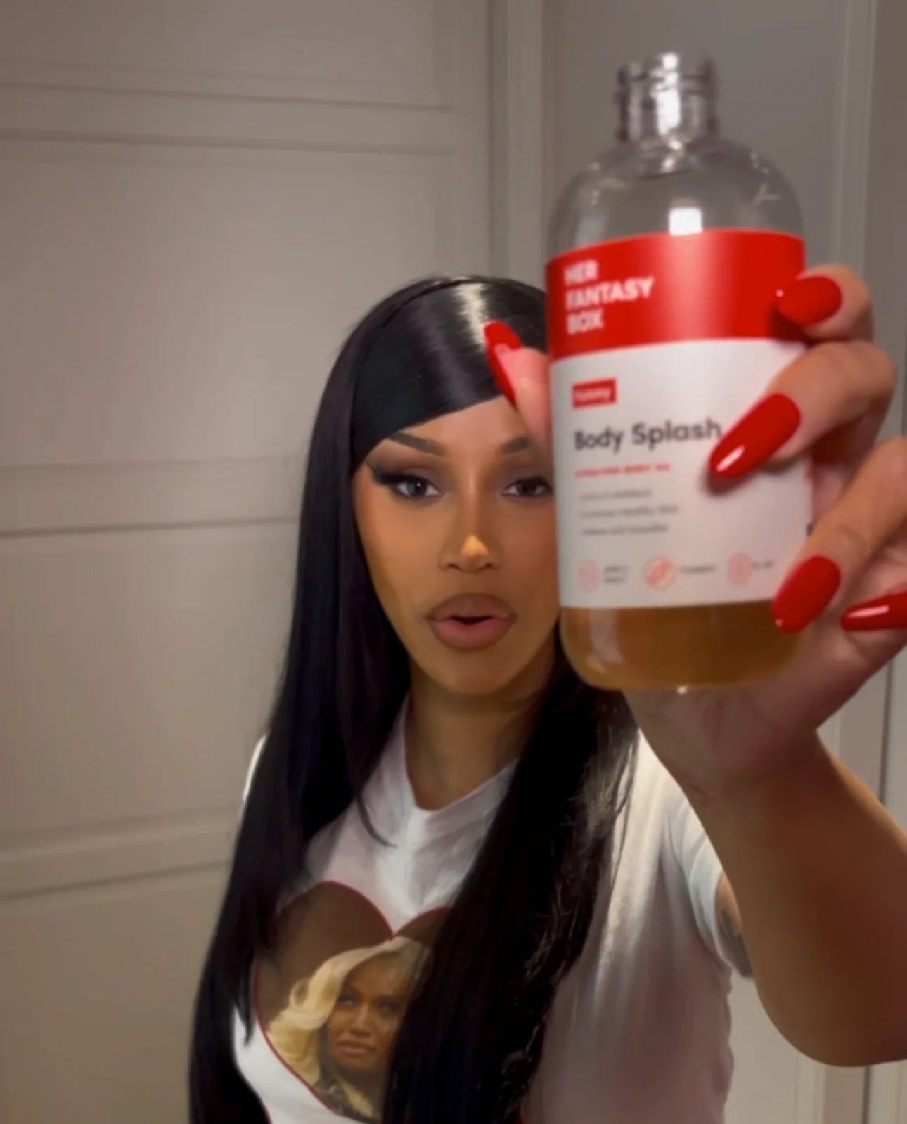 Body Splash - Skin Smoothing Body Oil  (Yummy)